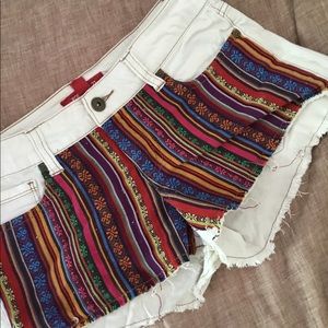 White woven patch shorts